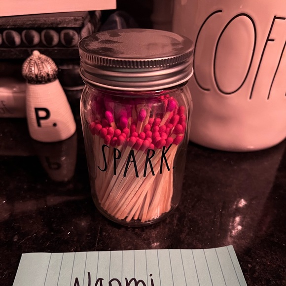 Rae dunn - Picture 1 of 1